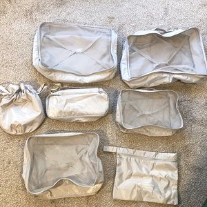 7 piece silver travel packing cube set